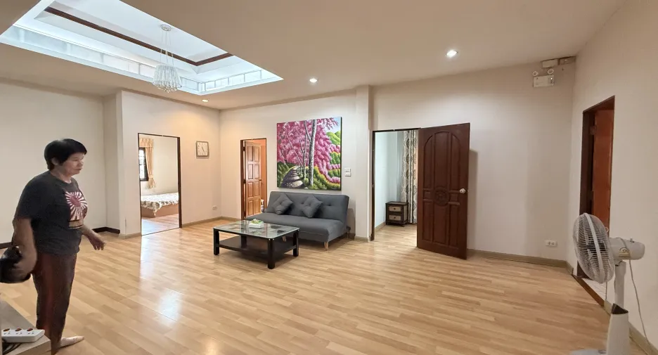 Haus zur Miete mit 4 Zimmer in Hang Dong, Chiang Mai