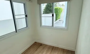 For rent 4 bedrooms house in Bang Phli, Samut Prakan