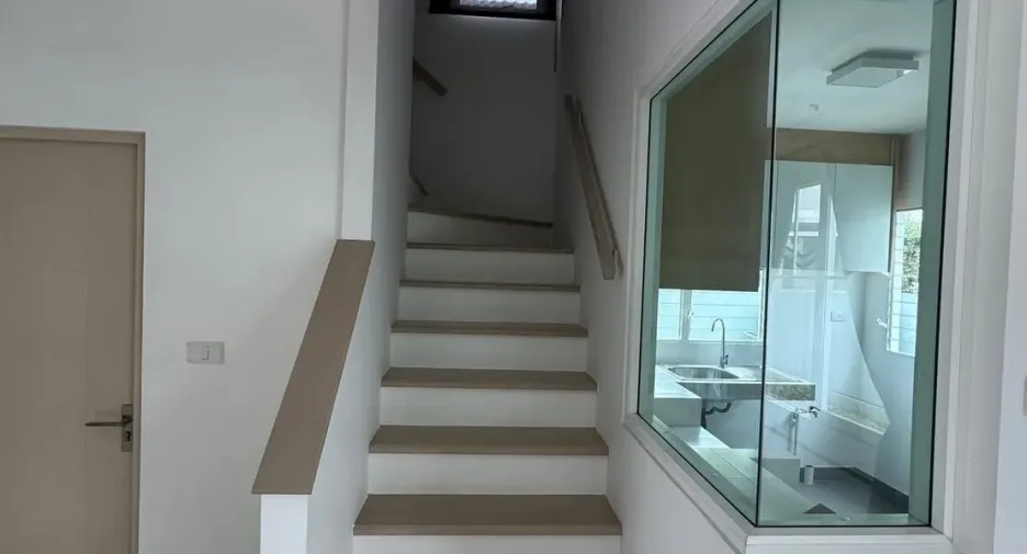 For rent 3 bedrooms house in Bang Phli, Samut Prakan