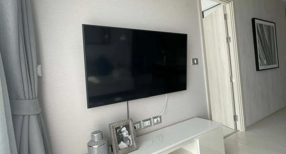 For sale 1 bed condo in Khlong Toei, Bangkok