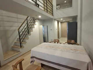 Condo en alquiler de 2 habitaciones en Bang Rak, Bangkok