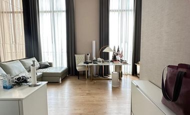 Продажа 2 спальни кондо в Щаттхана, Бангкок