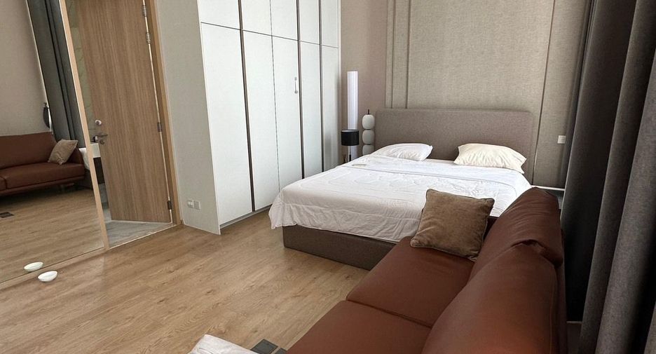 For sale 2 bedrooms condo in Watthana, Bangkok
