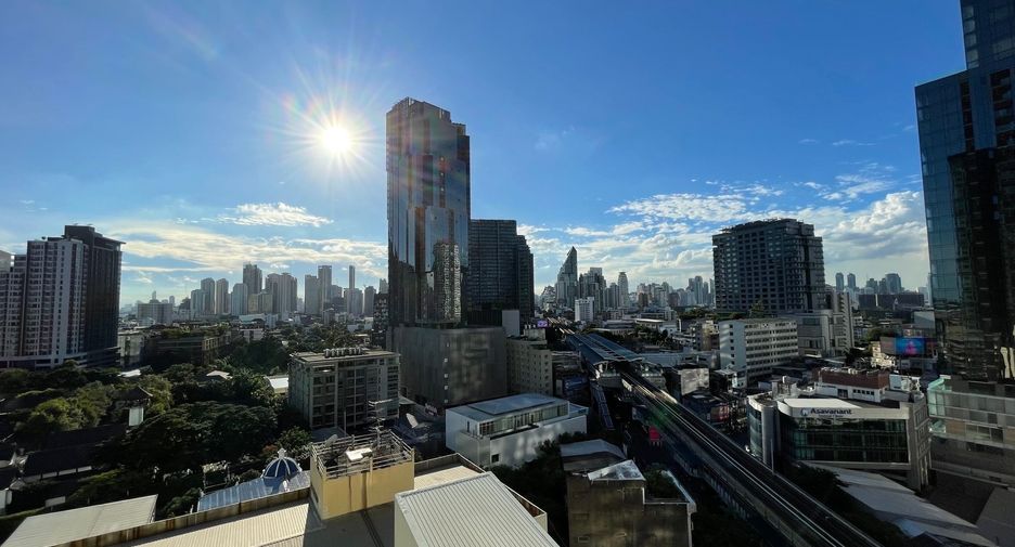 For rent 1 bed condo in Khlong Toei, Bangkok