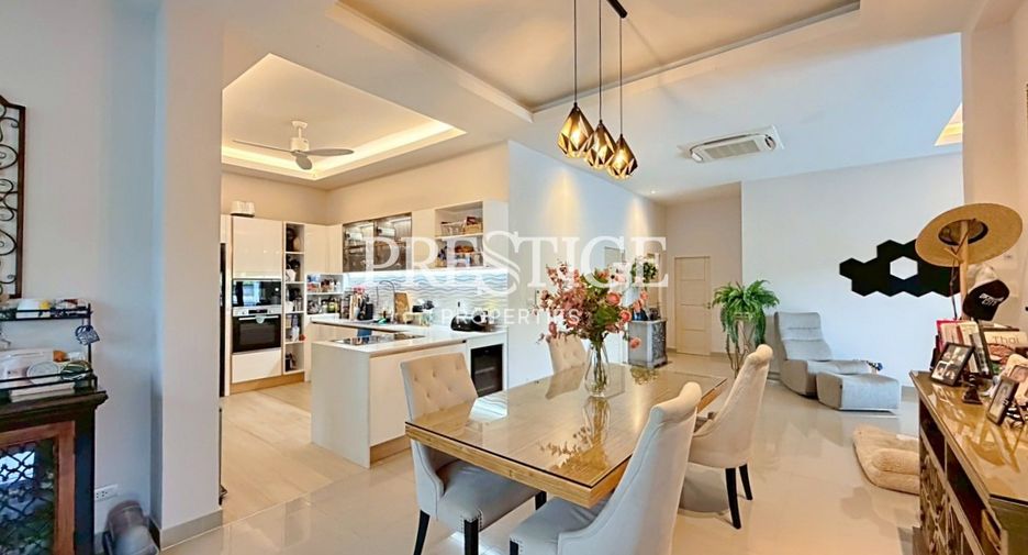 For sale and for rent 3 bedrooms house in East Pattaya, Pattaya