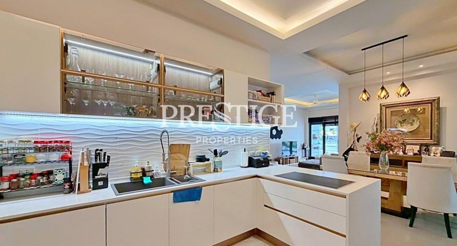 For sale and for rent 3 bedrooms house in East Pattaya, Pattaya