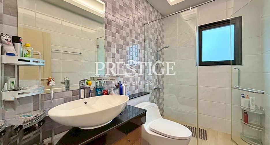 For sale and for rent 3 bedrooms house in East Pattaya, Pattaya