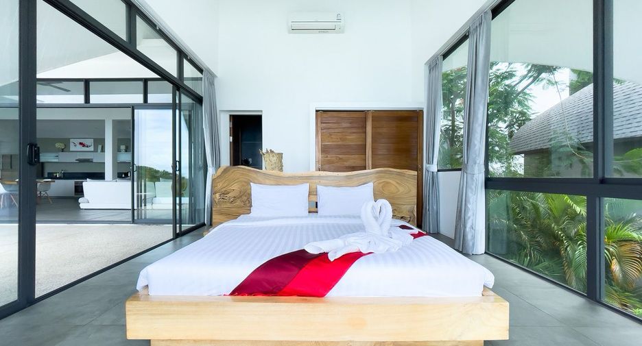 For sale 4 bedrooms villa in Ko Samui, Surat Thani