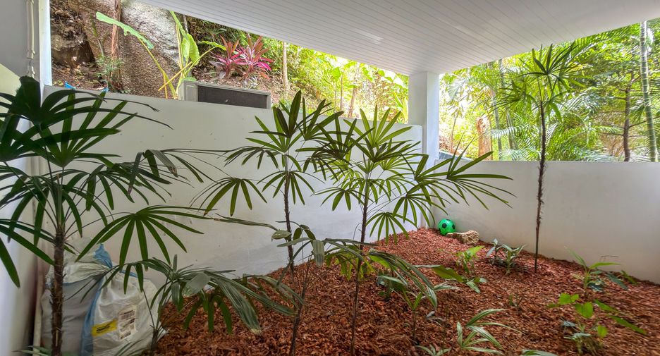 For sale 4 bedrooms villa in Ko Samui, Surat Thani