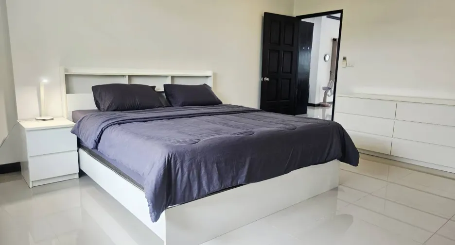 For rent 3 ベッドルーム villa in Hua Hin, Prachuap Khiri Khan