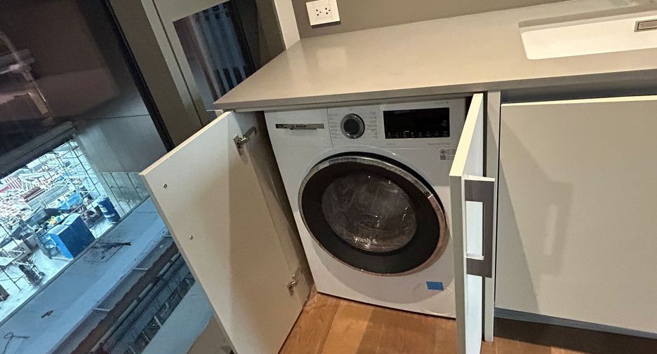 For sale 1 bed condo in Bang Rak, Bangkok