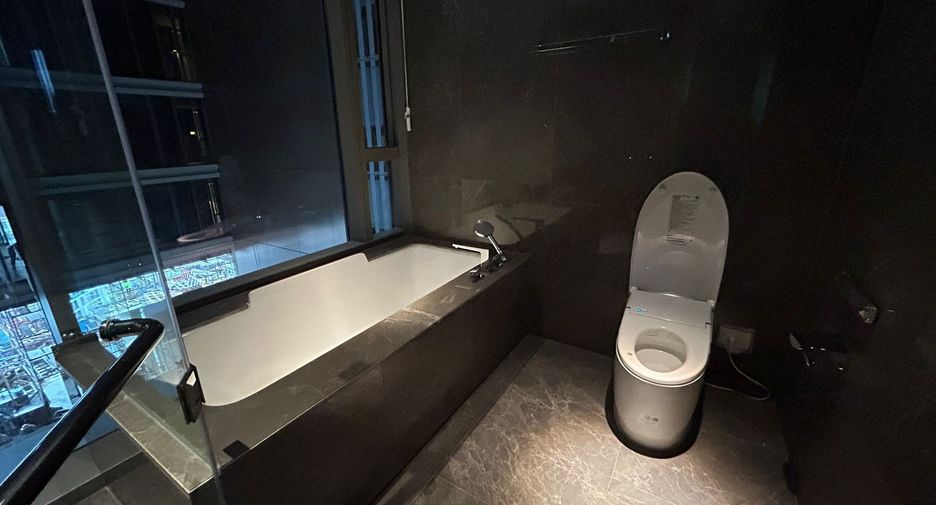 For sale 1 bed condo in Bang Rak, Bangkok
