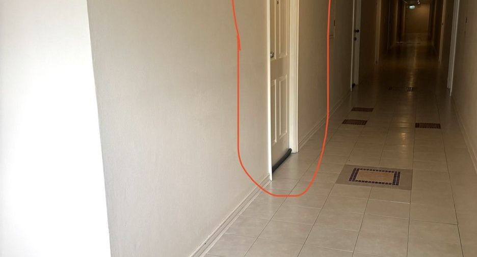 For sale 1 bed condo in Huai Khwang, Bangkok