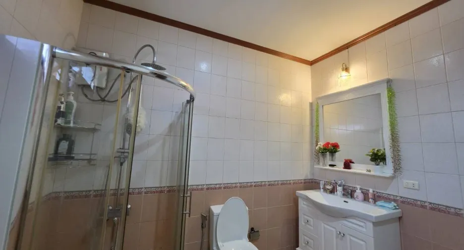 For rent 4 bedrooms house in Jomtien, Pattaya