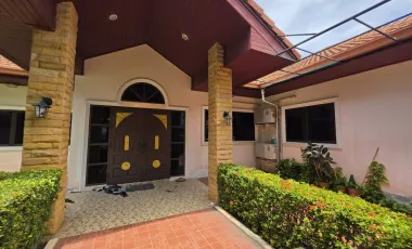 Haus zur Miete mit 4 Zimmer in Jomtien, Pattaya