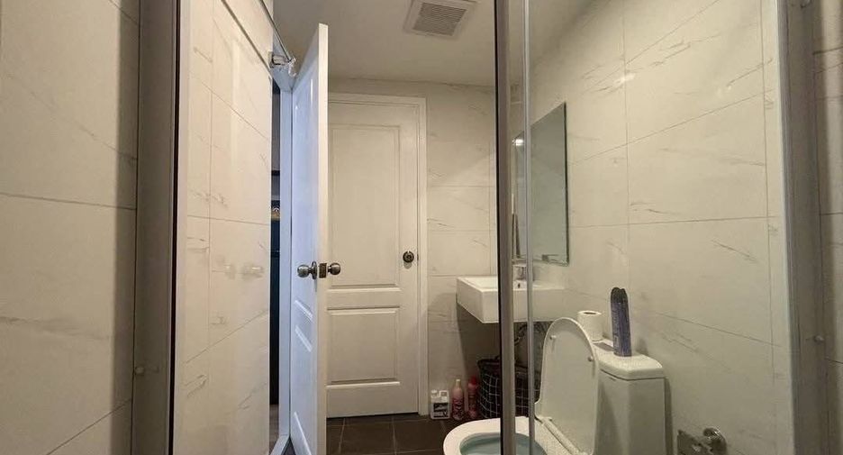 Condo en venta de 1 habitaciones en Si Racha, Chonburi