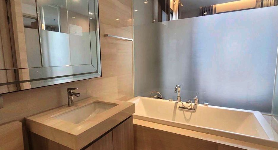 Wohnung zur Miete mit 2 Zimmer in Khlong Toei, Bangkok