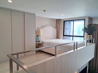 For rent 2 bedrooms condo in Sathon, Bangkok