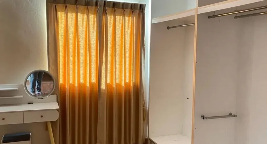 For rent 3 bedrooms townhouse in Khlong Sam Wa, Bangkok
