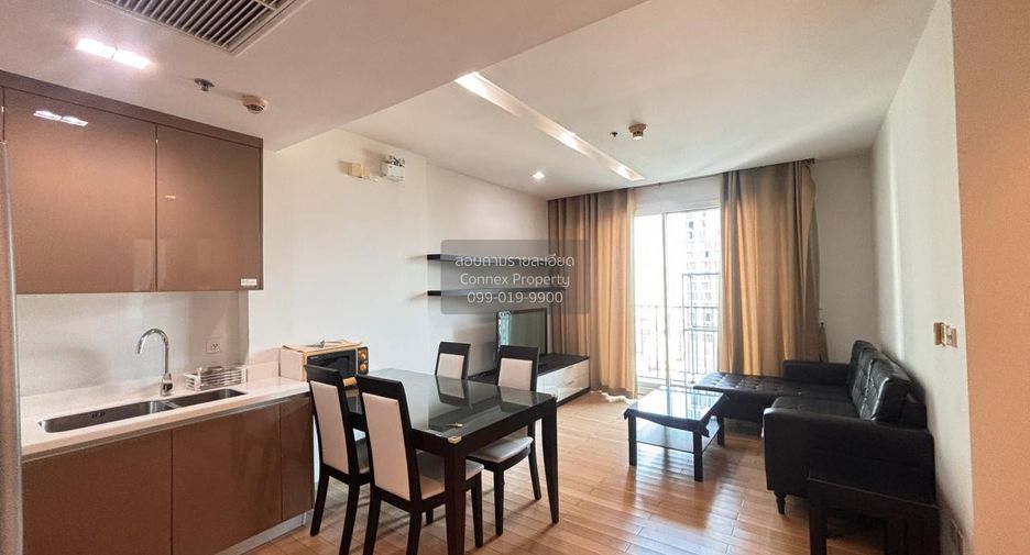 For rent 2 bedrooms condo in Khlong Toei, Bangkok