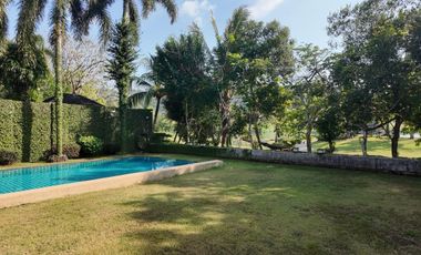 À vendre 5 chambres villa à Kathu, Phuket