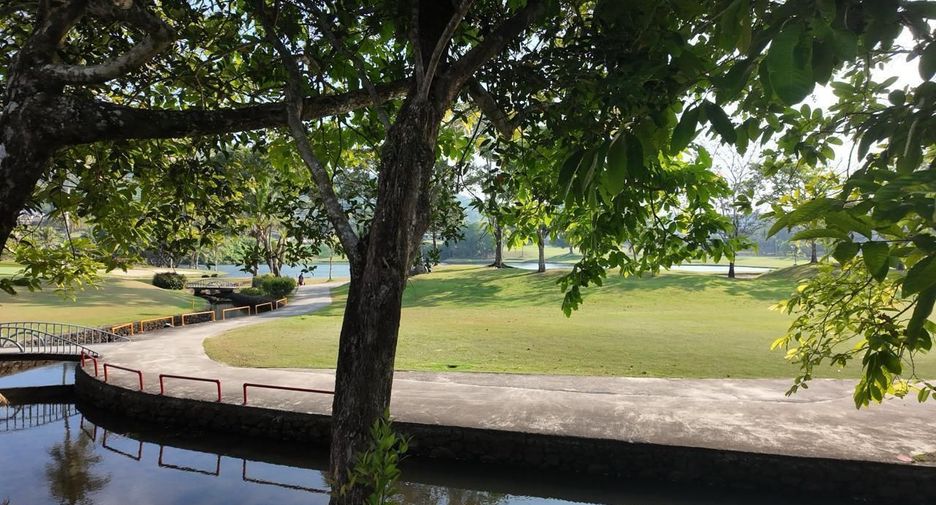 For sale 5 bedrooms villa in Kathu, Phuket