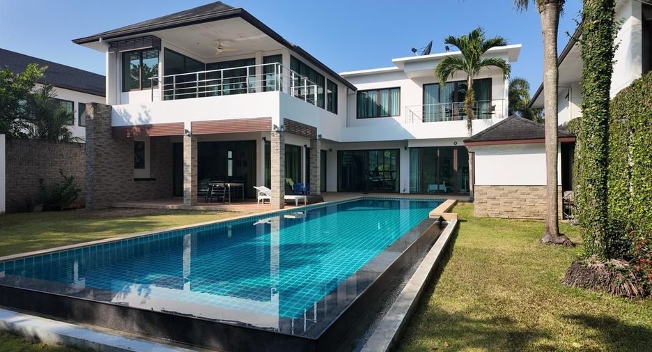 For sale 5 bedrooms villa in Kathu, Phuket
