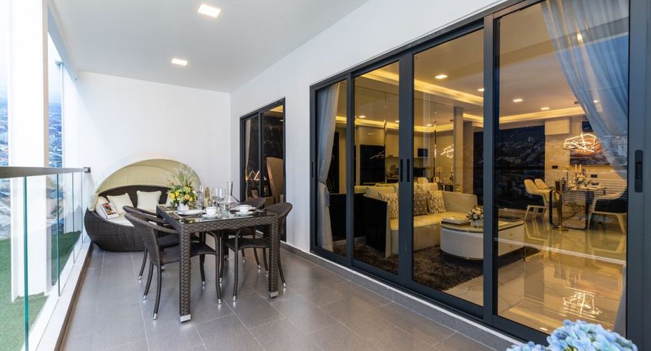 For sale 2 bedrooms condo in South Pattaya, Pattaya