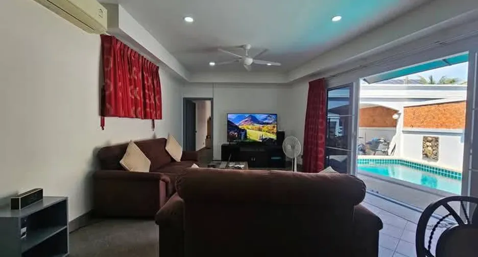 For sale 2 bedrooms villa in East Pattaya, Pattaya