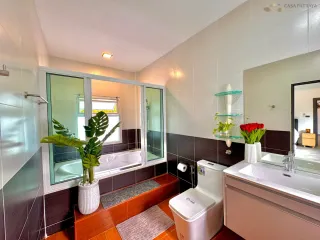 For sale 3 bedrooms villa in Bang Lamung, Chonburi