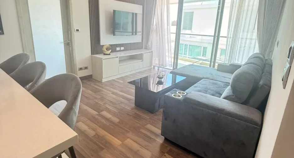 For sale 2 bedrooms condo in Pratumnak, Pattaya