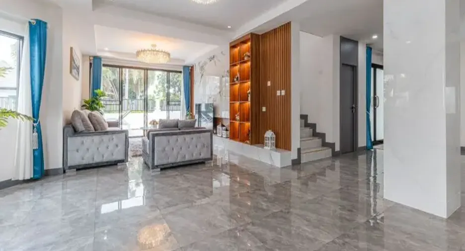 Villa zum Kauf mit 4 Zimmer in Huay Yai, Pattaya