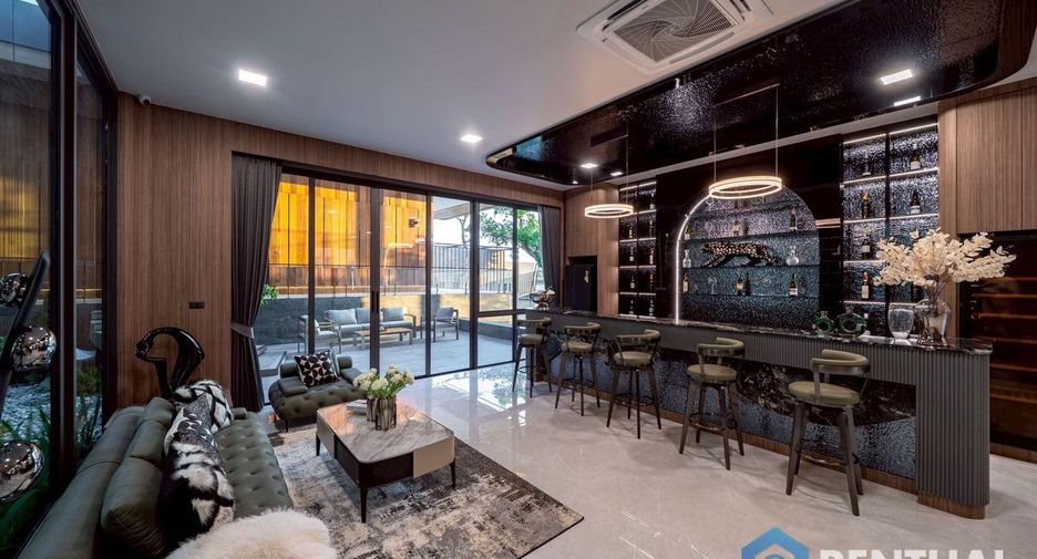 Villa en venta de 7 habitaciones en East Pattaya, Pattaya