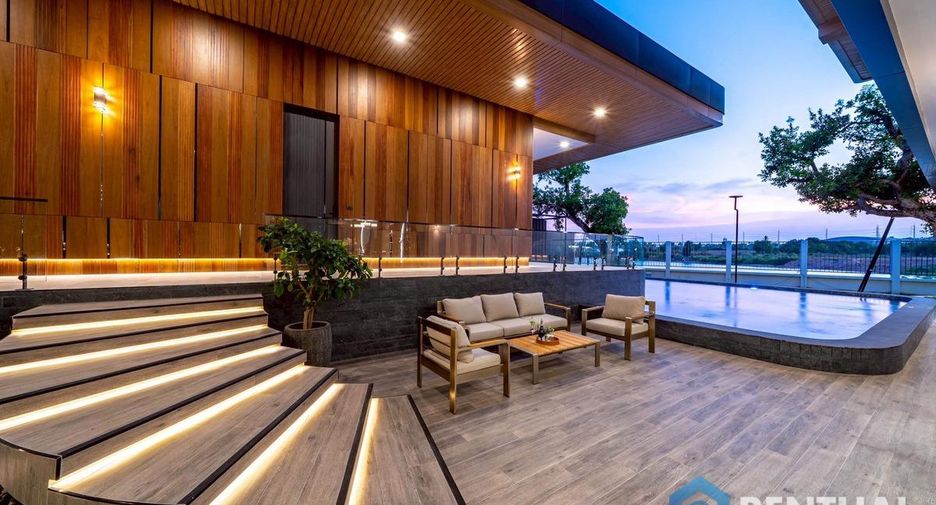 Villa en venta de 7 habitaciones en East Pattaya, Pattaya