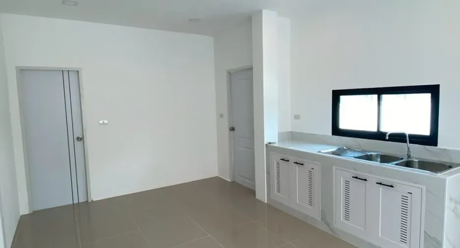 For sale 3 ベッドルーム house in Mueang Nakhon Pathom, Nakhon Pathom