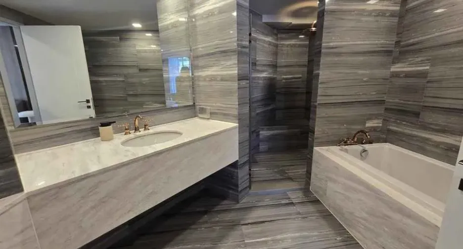 For rent 3 bedrooms condo in Watthana, Bangkok