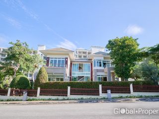 For sale 4 bedrooms house in Na Jomtien, Pattaya