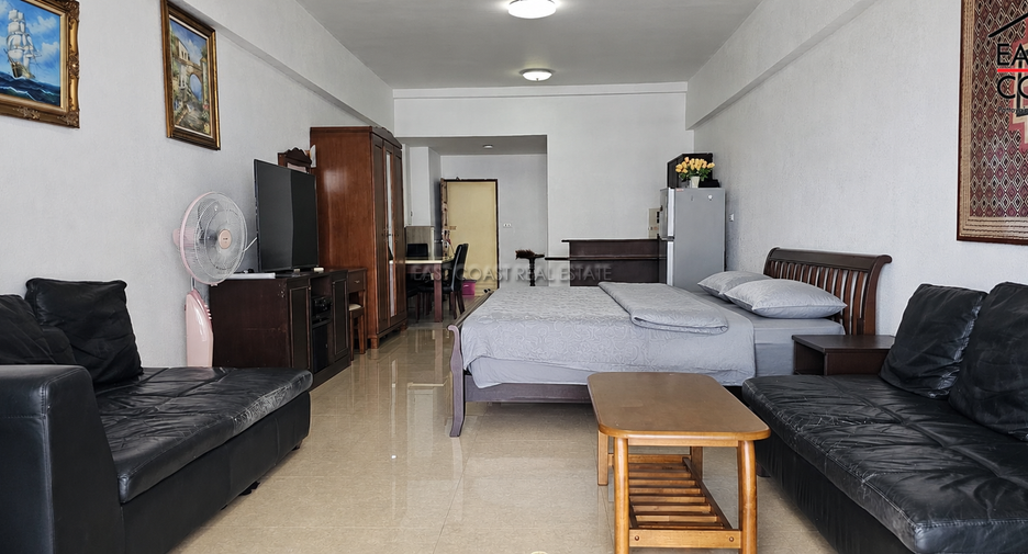 For sale and for rent studio condo in Pratumnak, Pattaya