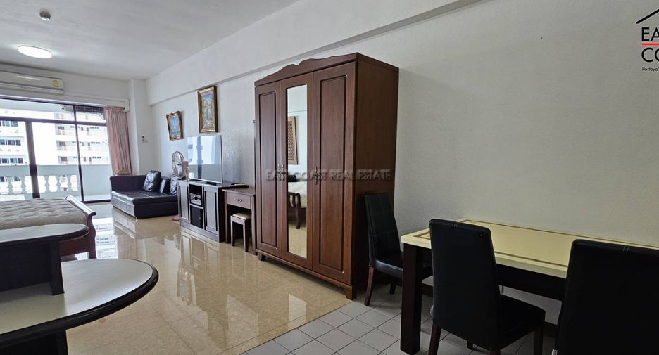 For sale and for rent studio condo in Pratumnak, Pattaya
