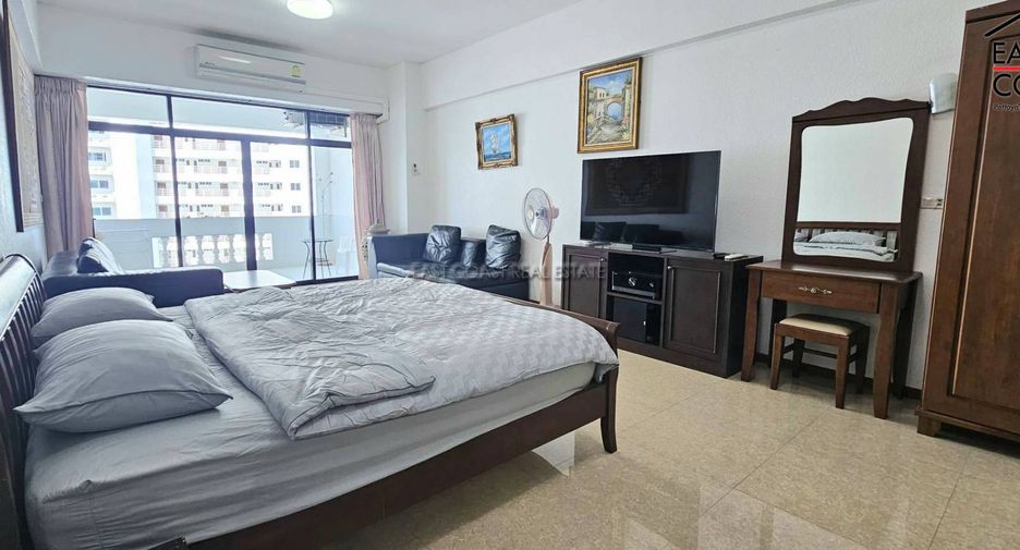 For sale and for rent studio condo in Pratumnak, Pattaya