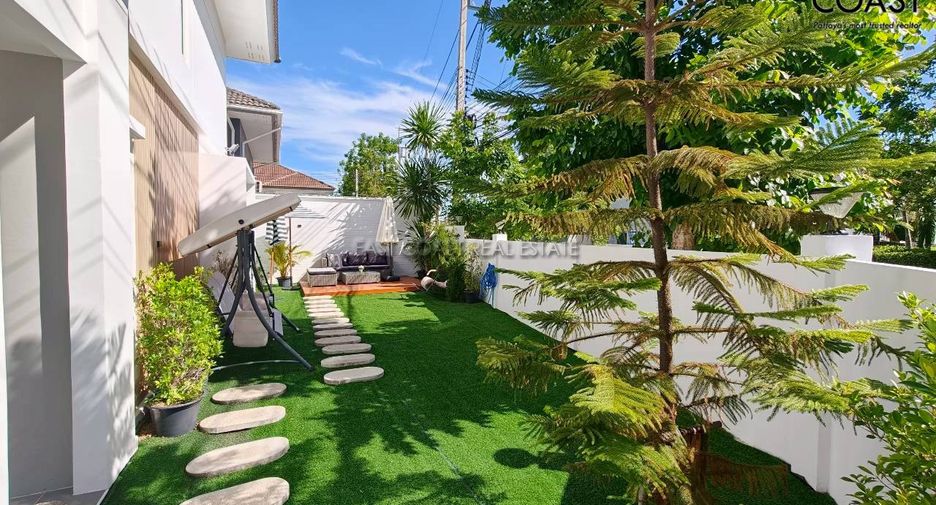 À vendre 3 chambres maison à East Pattaya, Pattaya