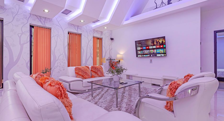 For rent and for sale 4 bedrooms house in Pratumnak, Pattaya