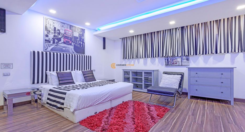For rent and for sale 4 bedrooms house in Pratumnak, Pattaya