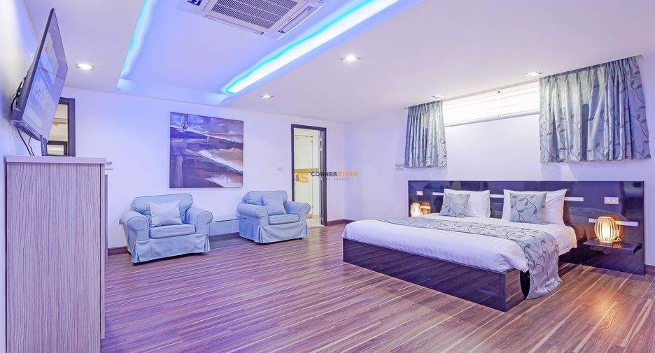 For rent and for sale 4 bedrooms house in Pratumnak, Pattaya
