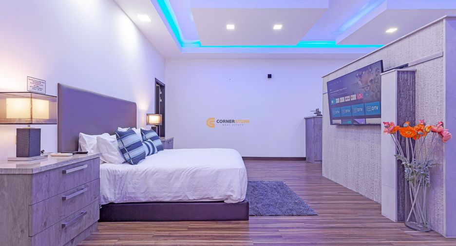 For rent and for sale 4 bedrooms house in Pratumnak, Pattaya