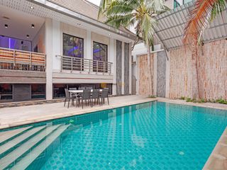 À louer et à vendre 4 chambres maison à Bang Lamung, Chonburi
