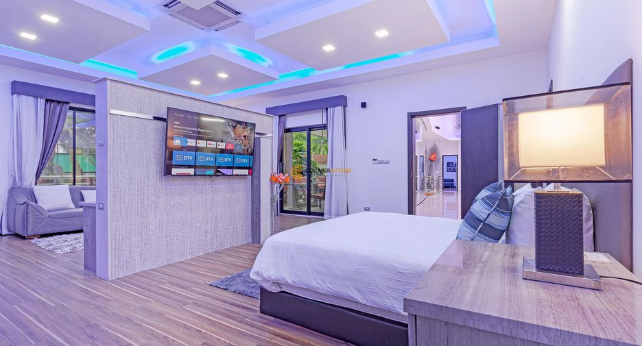 For rent and for sale 4 bedrooms house in Pratumnak, Pattaya