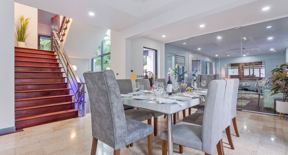 For rent and for sale 5 bedrooms house in Bang Lamung, Chonburi