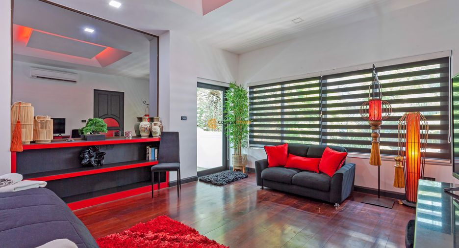 For rent and for sale 5 bedrooms house in Bang Lamung, Chonburi