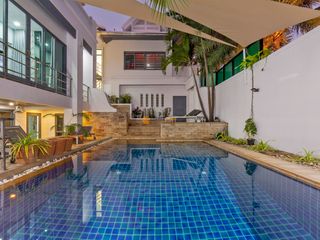 For rent and for sale 5 bedrooms house in Bang Lamung, Chonburi